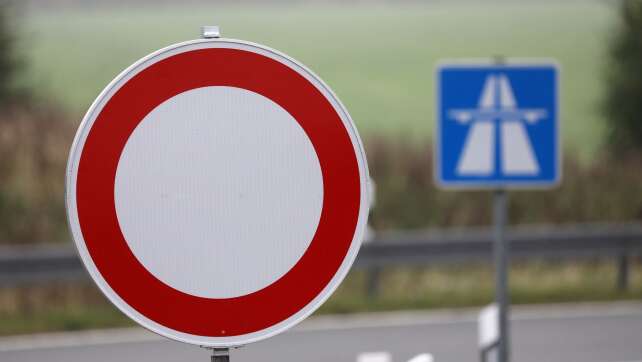 Vollsperrung der A1 bei Leverkusen an Januar-Wochenende