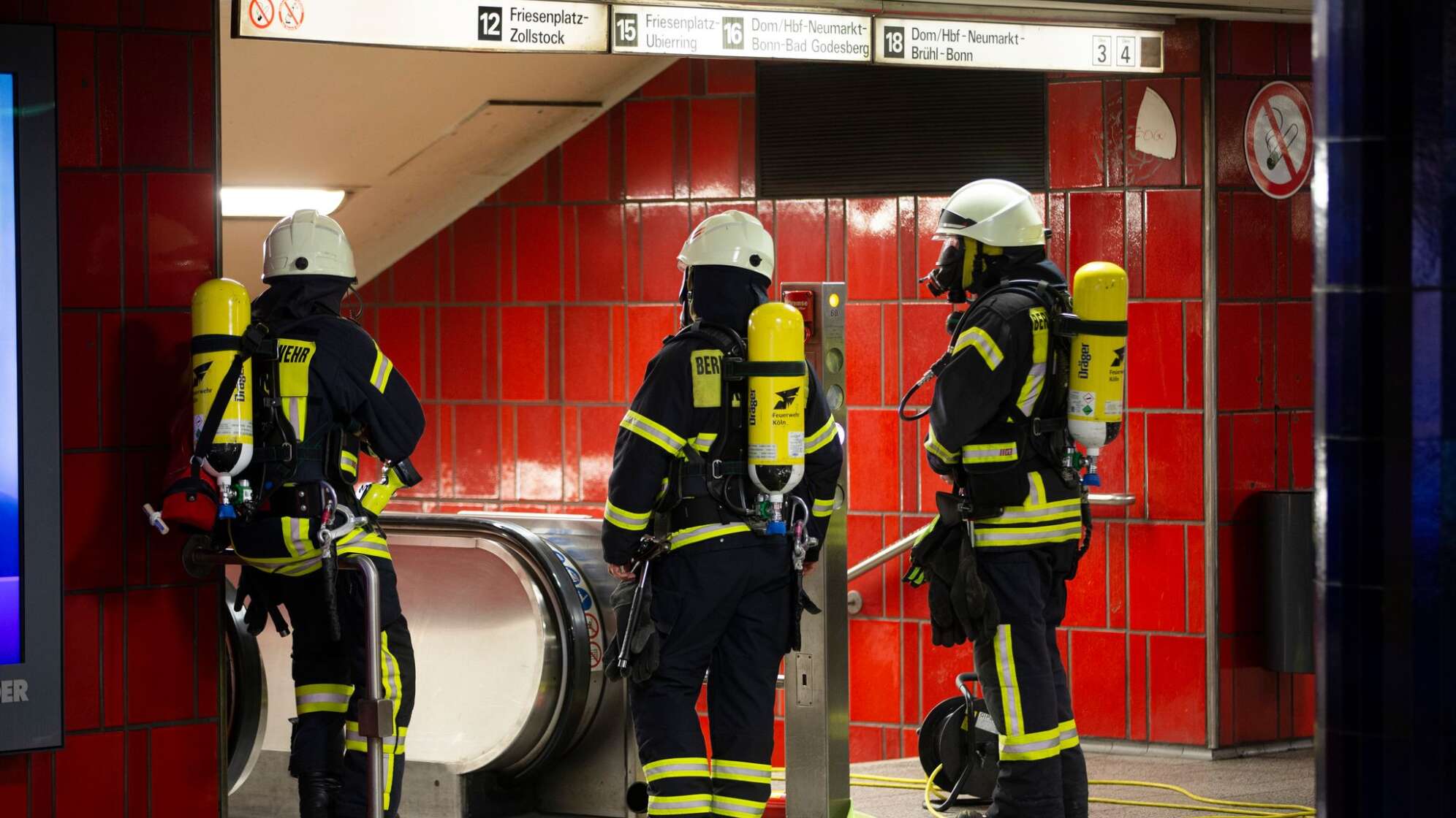 Brand in der U-Bahnstation Ebertplatz in Köln