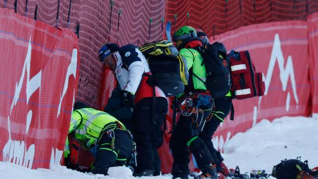 Ski-Star Sarrazin nach Operation wach und bei Bewusstsein