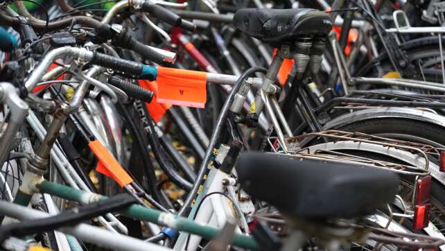 Städte verzeichnen mehr «Fahrradleichen» und Schrottautos