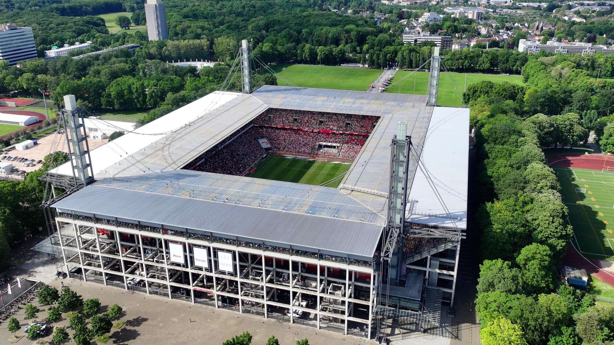 Rhein-Energie-Stadion in Köln