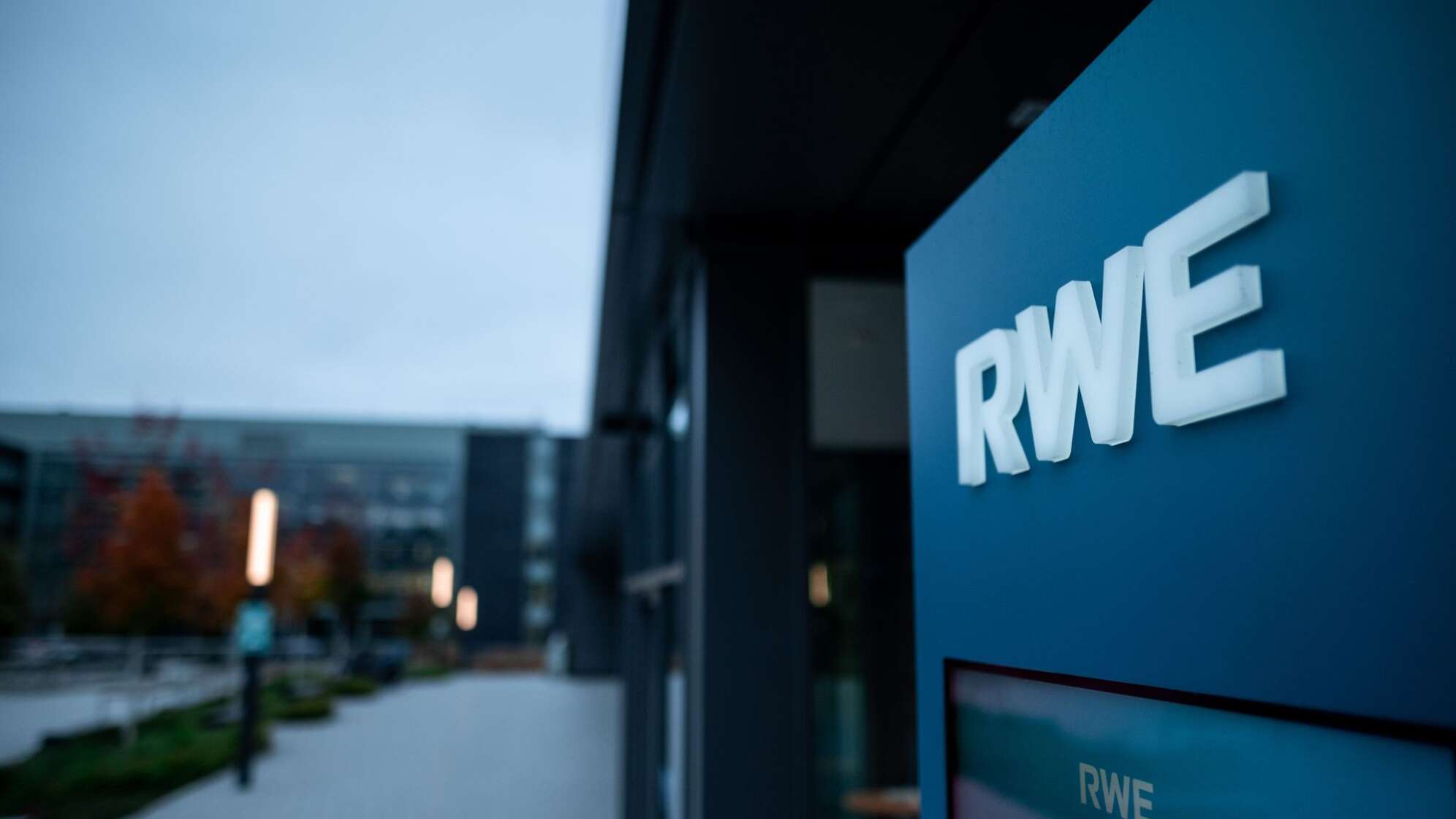 RWE