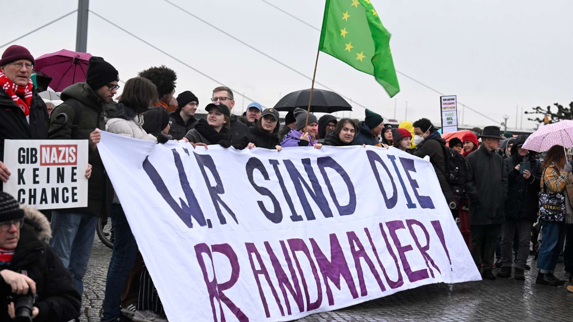 Demonstration zur Migrationspolitik – Düsseldorf