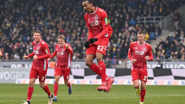 2:1 in Braunschweig: 1. FC Köln ist wieder Erster