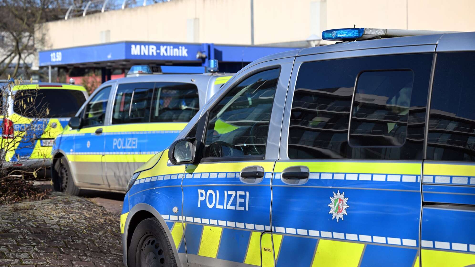 Polizei schießt Mann in Uni-Klinik Düsseldorf an