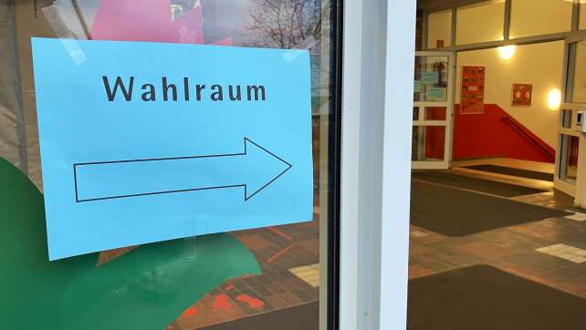 Schule verschlossen - Herne setzt mobiles Wahllokal ein