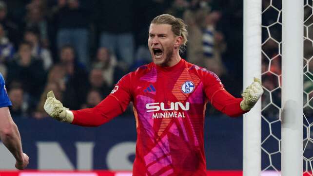 Gelungenes Karius-Debüt für S04: Später Sieg gegen Münster