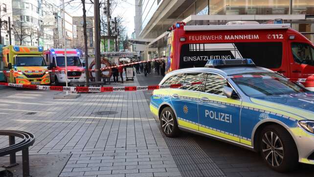 Fahrer rast in Menschenmenge: Was wir wissen – und was nicht