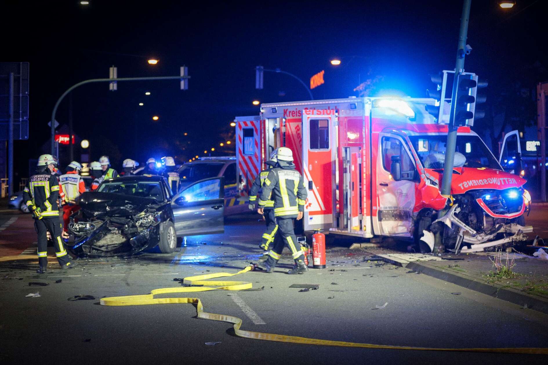 Fu G Ngerin Nach Unfall Mit Krankenwagen Au Er Lebensgefahr