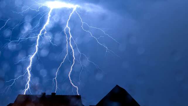 Gewitter und Starkregen in Nordrhein-Westfalen erwartet