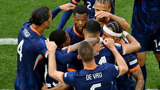 Niederlande vor Türkei-Spiel: Rumänien-Leistung als Maßstab