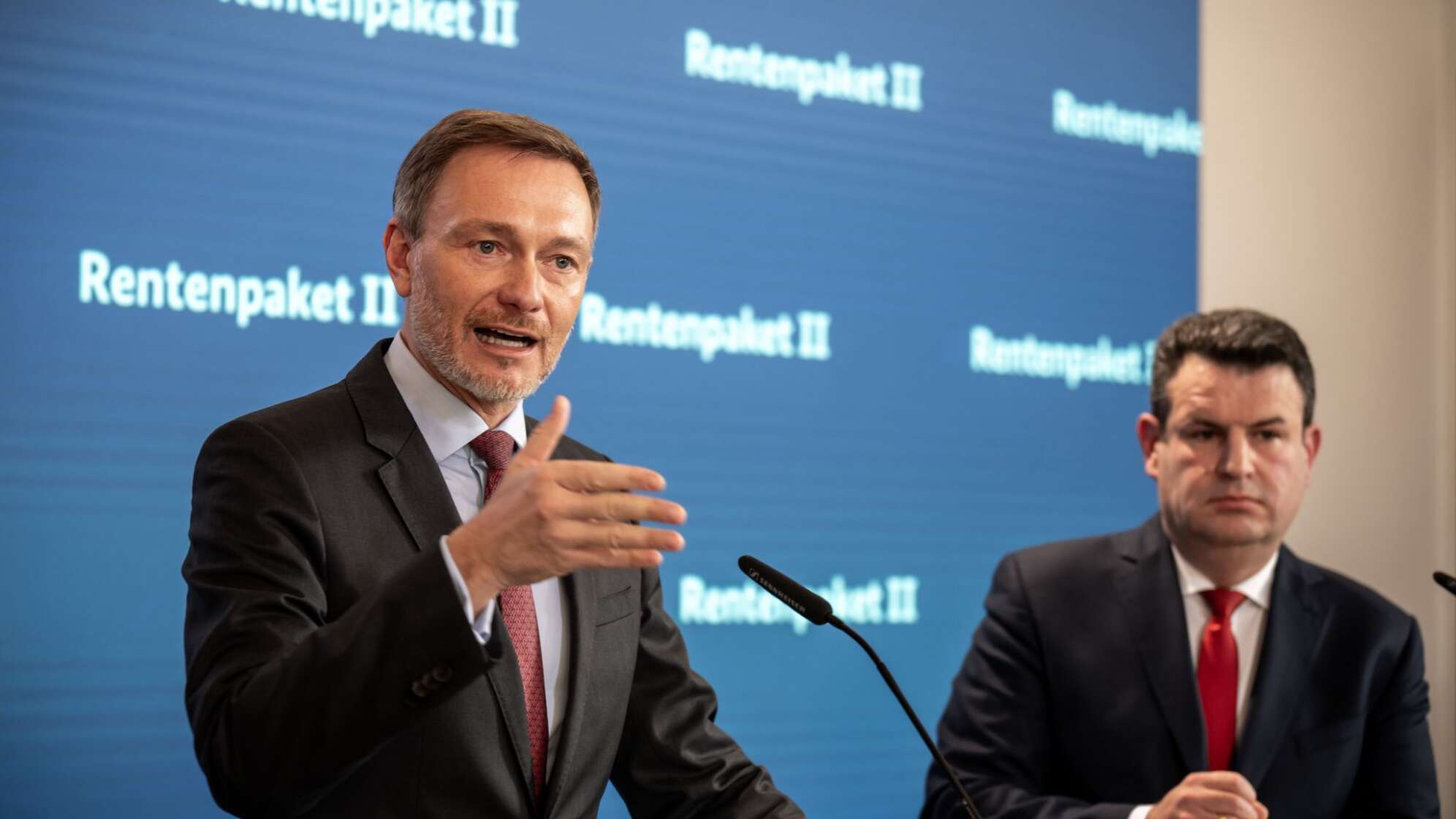 Finanzminister Lindner (l.) und Sozialminister Heil