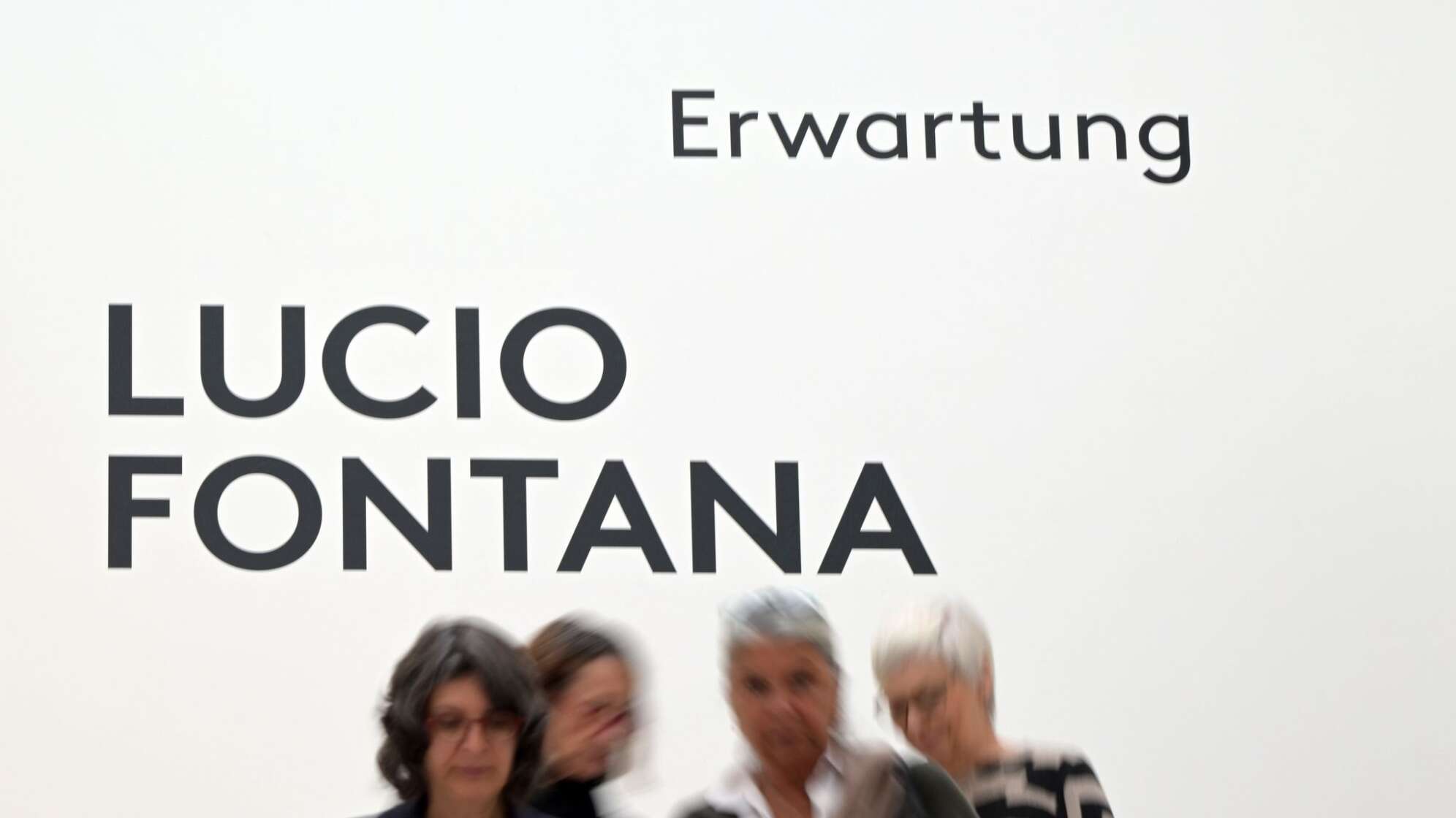 Ausstellung "Lucio Fontana: Erwartung"