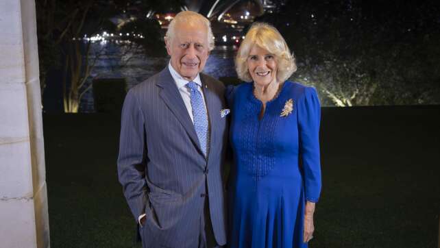 Charles und Camilla legen mit Programm in Australien los