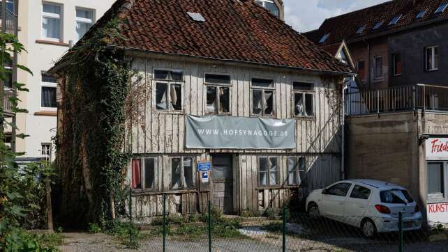 Polizeieinsatz an der Hofsynagoge in Detmold