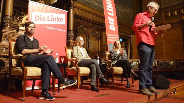 Großer Andrang bei Cum-Ex-Ermittlerin Brorhilker im Rathaus