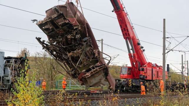 Regionalzüge können nach Güterzug-Unfall wieder fahren